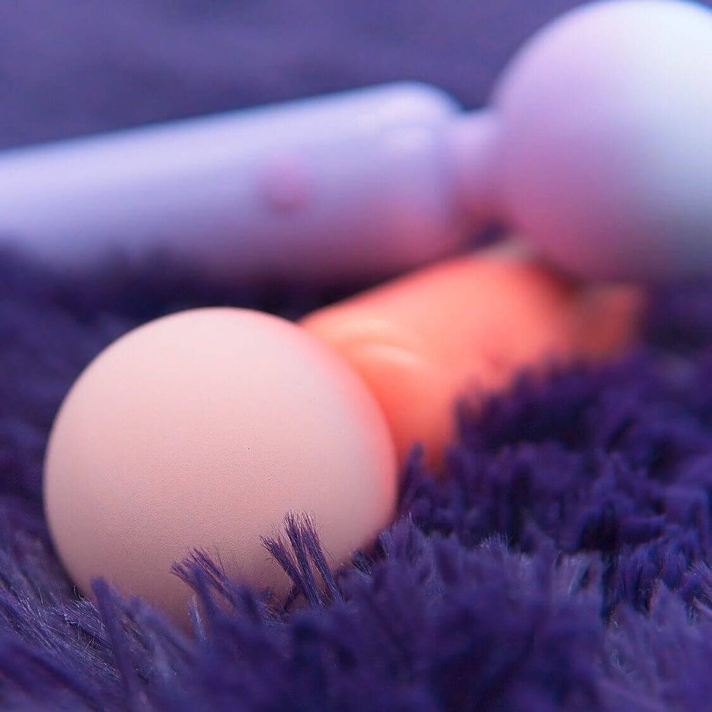 Orbit Vibrating Personal Massager